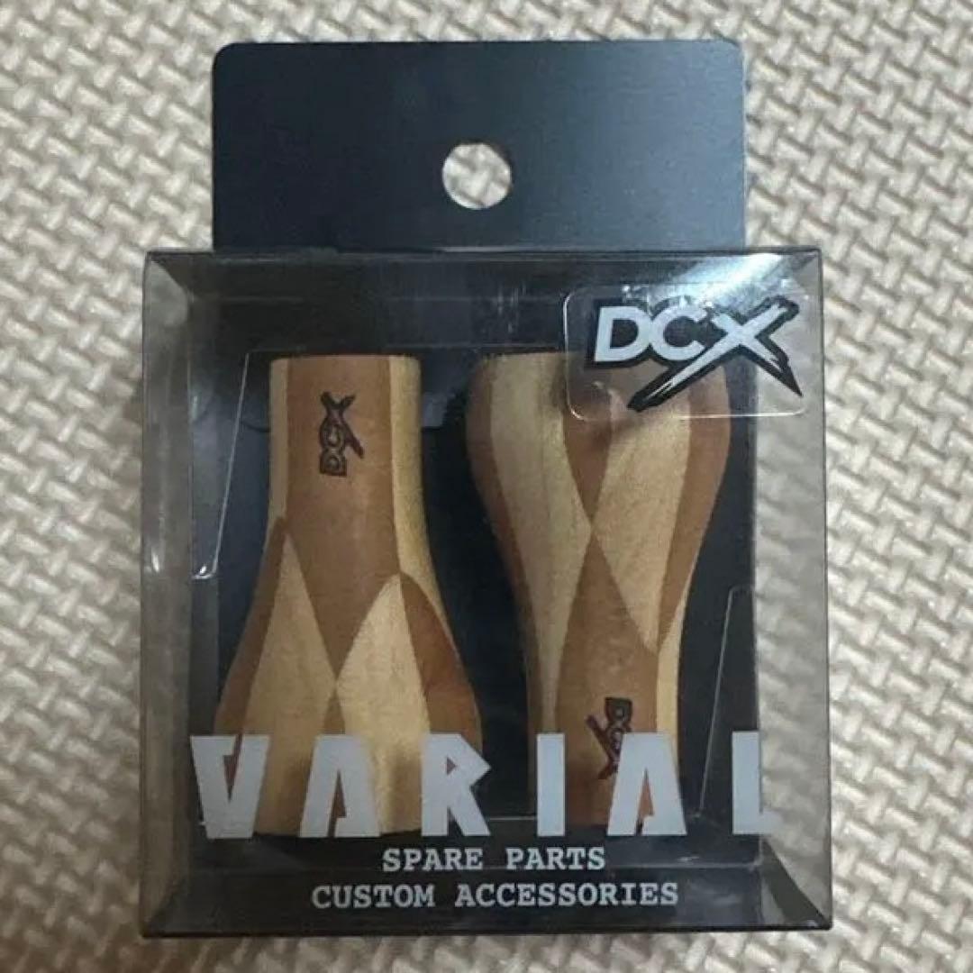 DRT バリアルハンドル　ノブ　DCXウッド