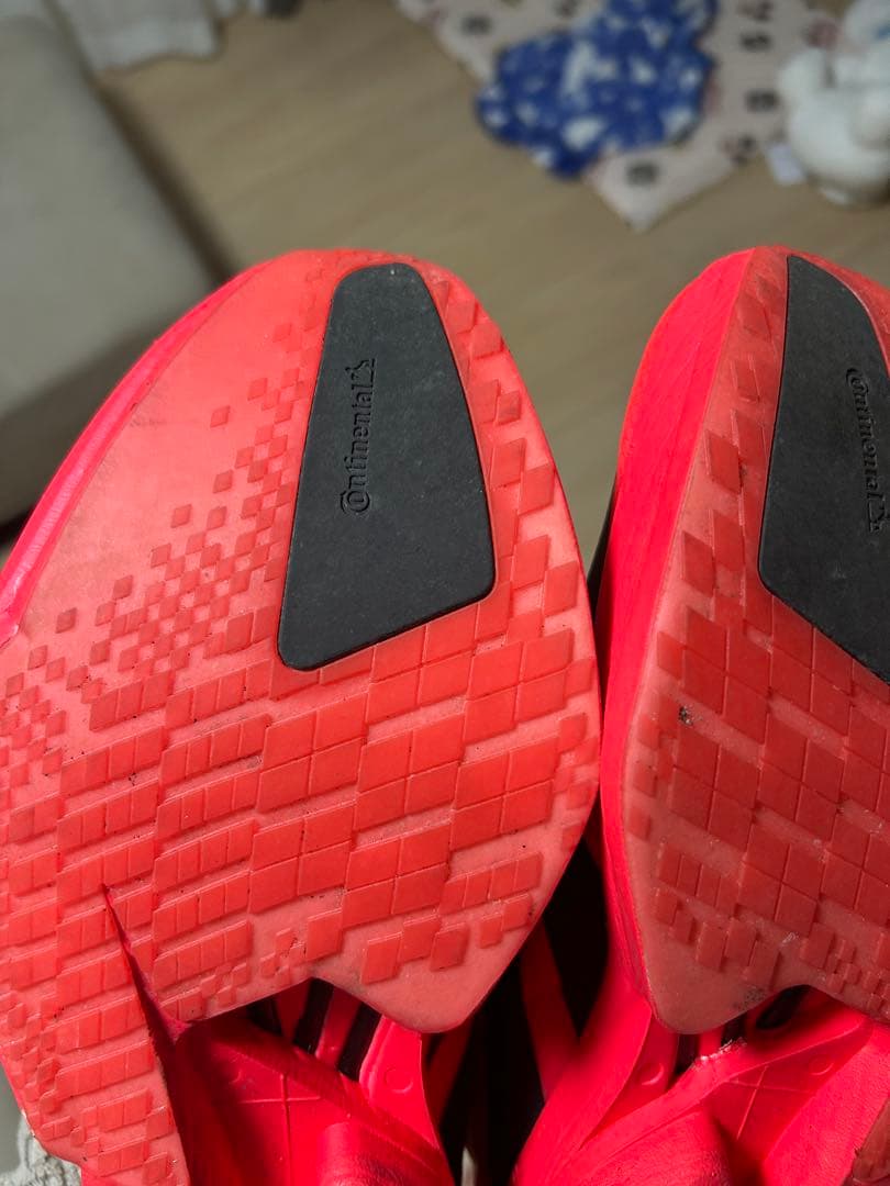 アディオスプロ4 赤黒 29.0cm