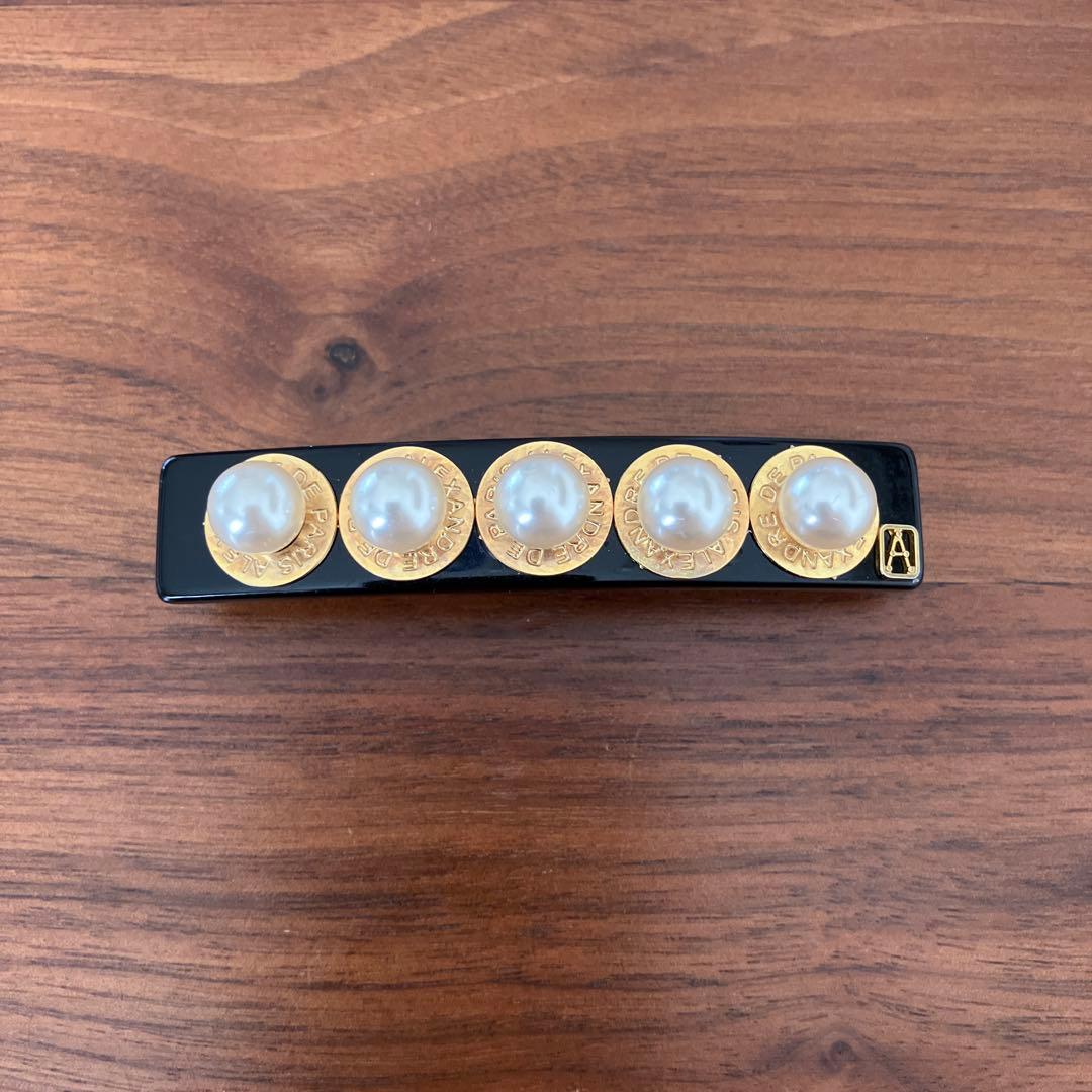 ALEXANDRE DE PARIS パールバレッタ　6センチ