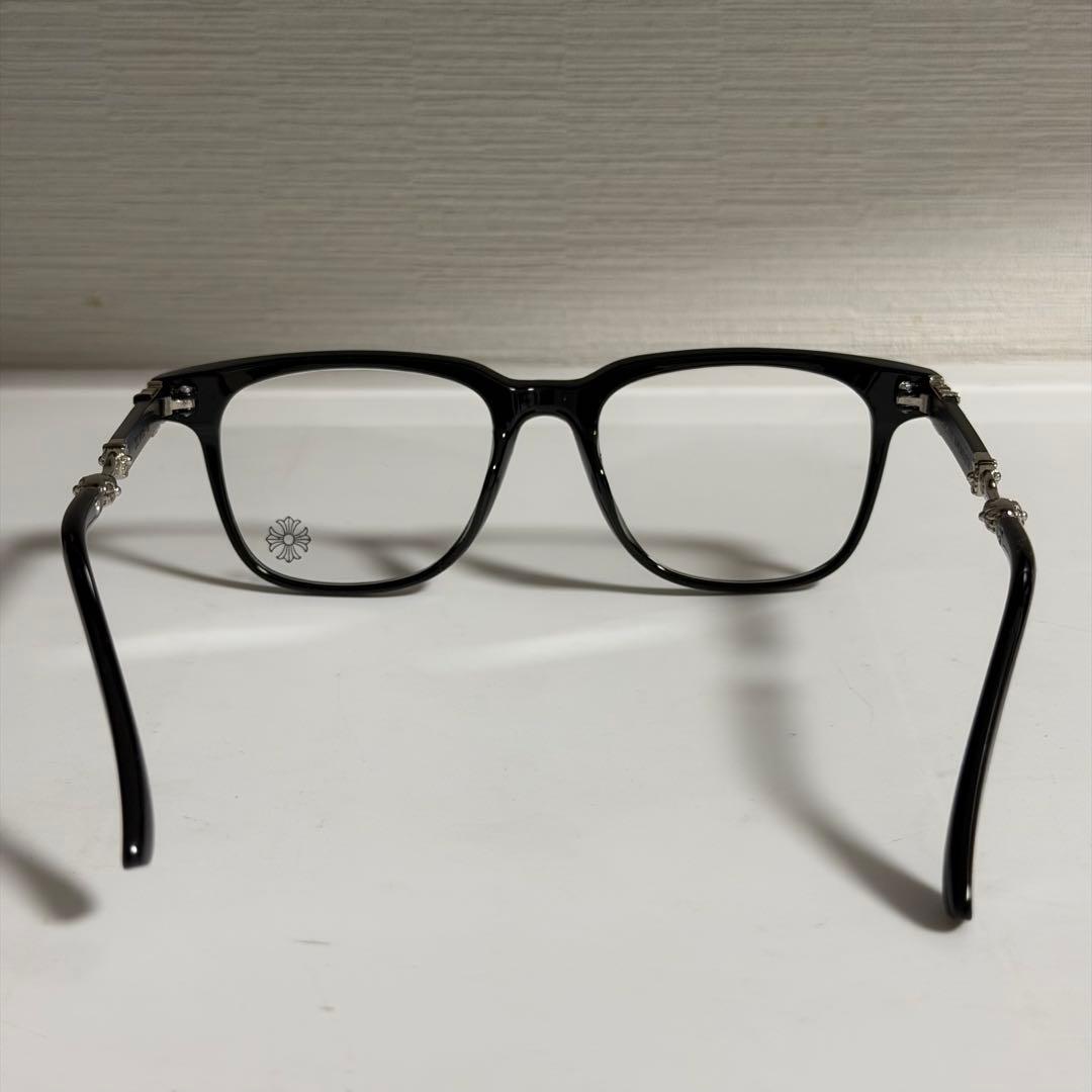 クロムハーツ好き 必見 ブラックフレーム メガネ シルバー装飾付き