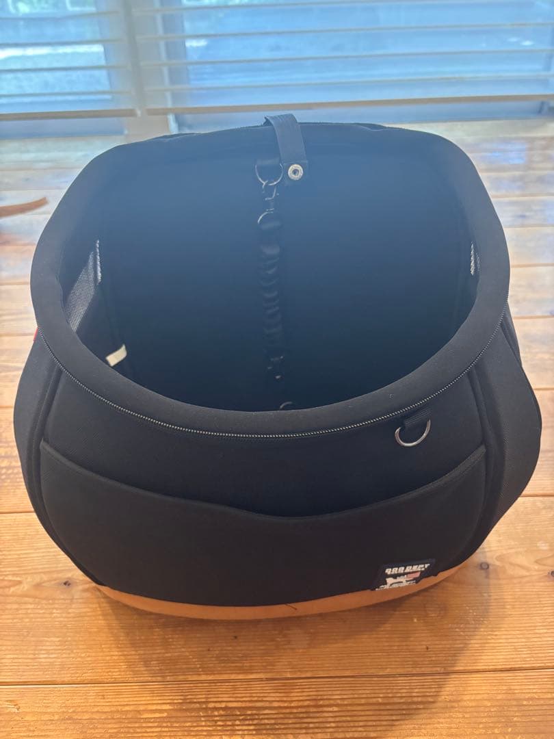 Dog Dept ブラックキャリーバッグ