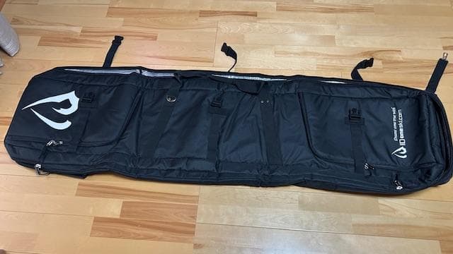 スキー用キャスター付きオールインワンバッグ　新品