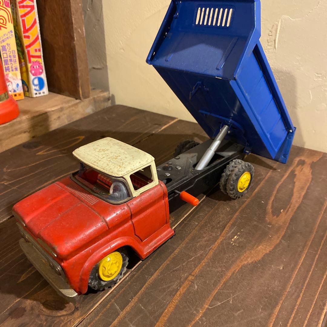 アサヒ玩具　シボレー　ヘビーダンプトラックのブリキおもちゃ