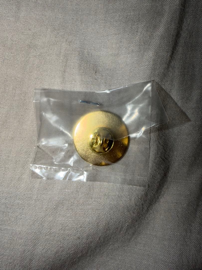 m*n様 【非売品】大阪関西万博 ウーマンズパビリオン カルティエ ピンバッジ