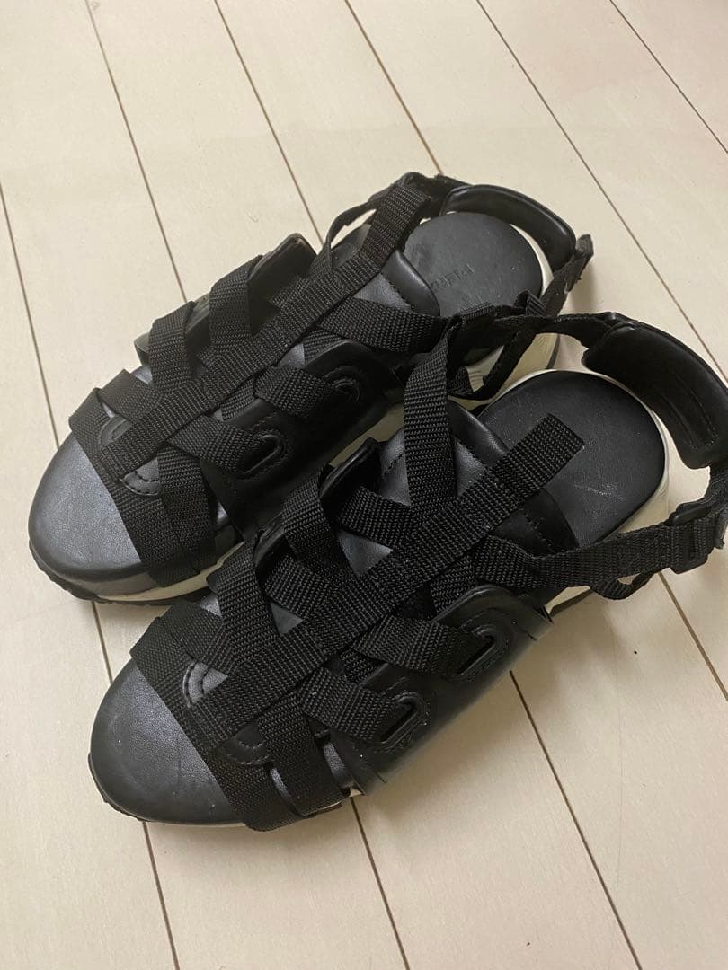 Pierre hardyピエールアルディ　35サイズ(22.5)