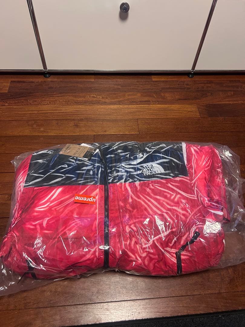ユ*キ様 Supreme x The North Face Nuptse Jac