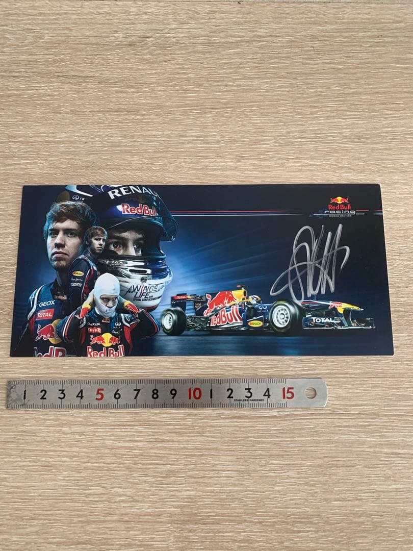 RedBull セバスチャンベッテル直筆サイン