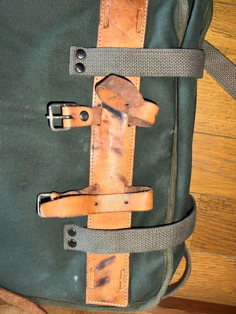 オーストリッチ　サイドバッグ