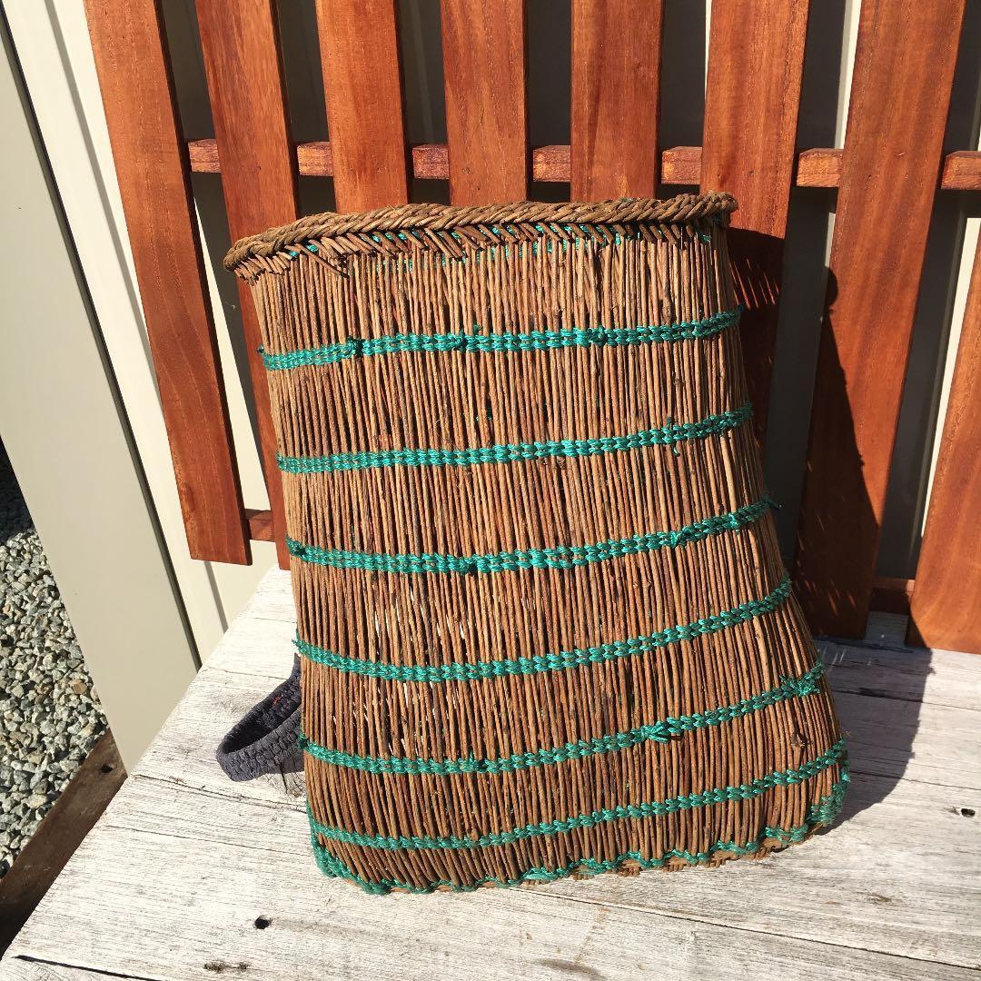 アンティーク！希少なツル背負い