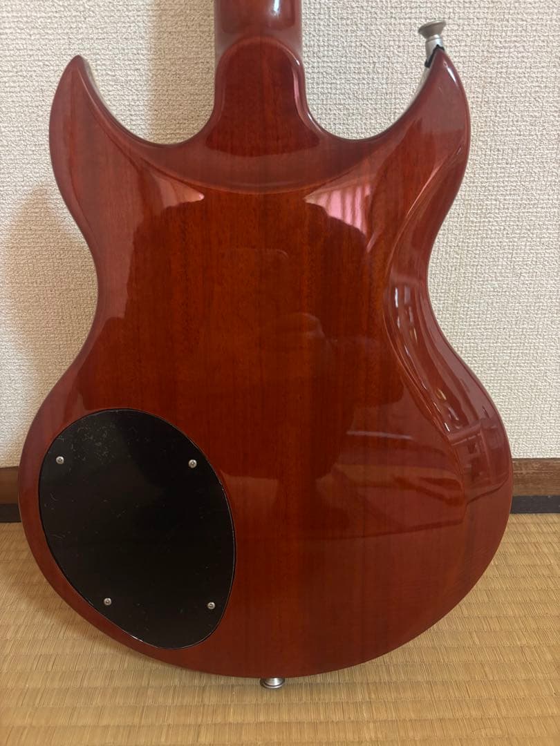 今だけセール！！ VOX SDC-33 ダブルカッタウェイ ソリッド
