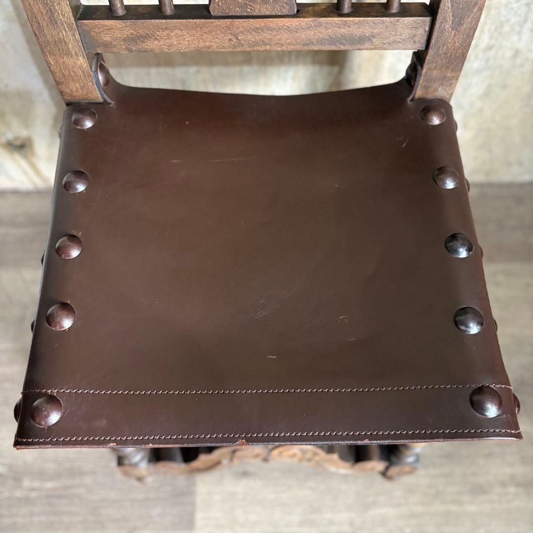 NAVARRO ARGUDO スペイン　ヴィンテージ　レザーシートチェア　①