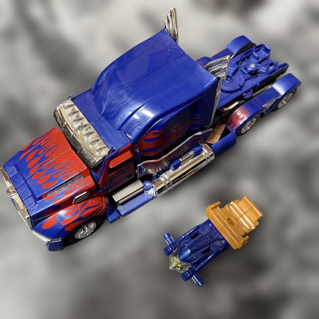 トランスフォーマー　オプティマスプライム　アルティメット　クラシック　ムービー