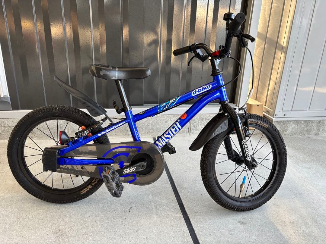 子供用自転車　D-BIKE 16インチ　ガレージ保管　綺麗