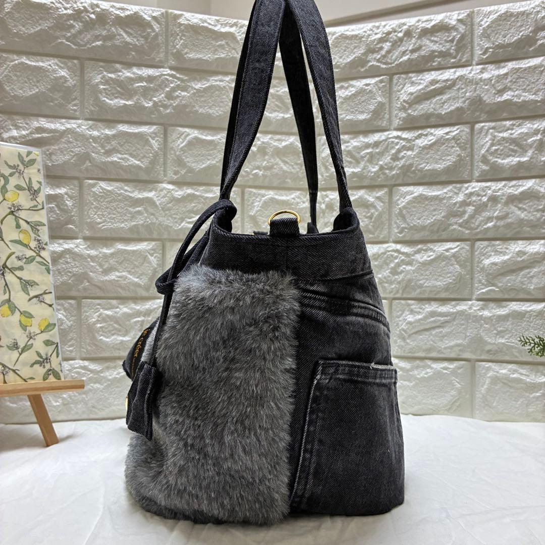 デニムリメイク　ハートキー付キューブバック　ファーとブラックデニム⭐︎横長タイプ