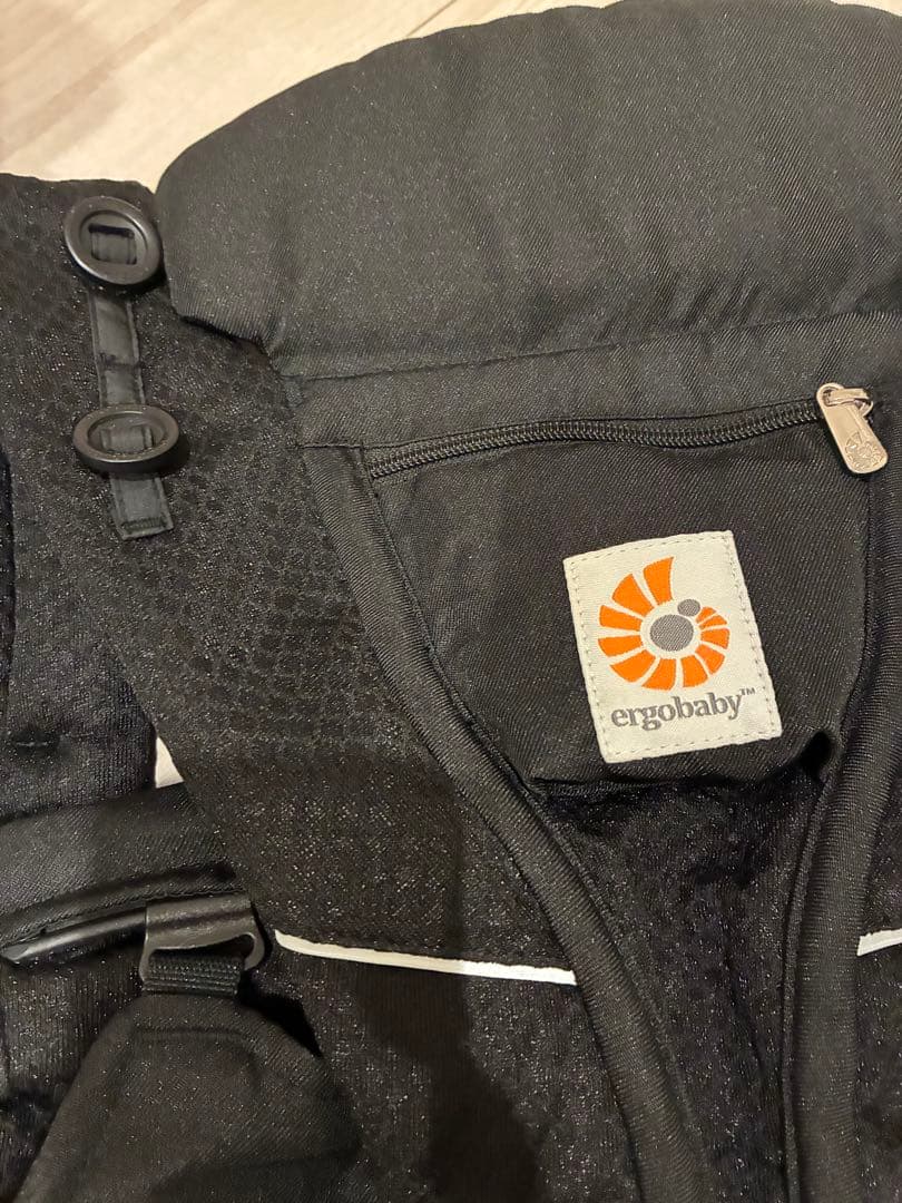 エルゴベビー OMNI Breeze オムニブリーズ ブラック 抱っこ紐