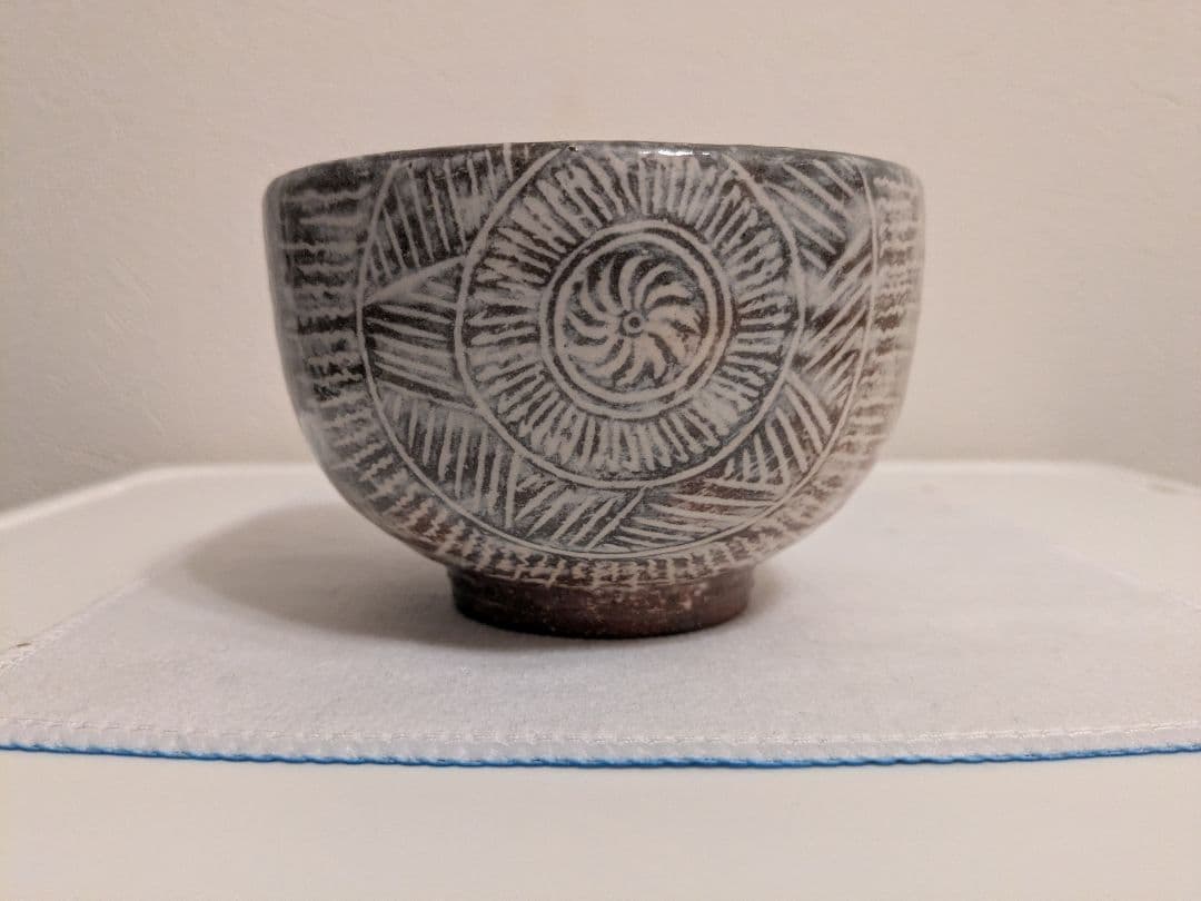 坂倉新兵衛　萩茶碗　共箱　口径11-12cm