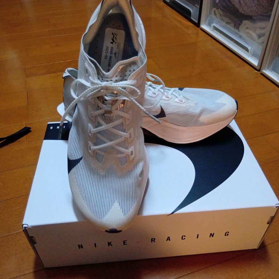 Nike ヴェイパーフライNEXT 4 %ホワイト/ネイビー