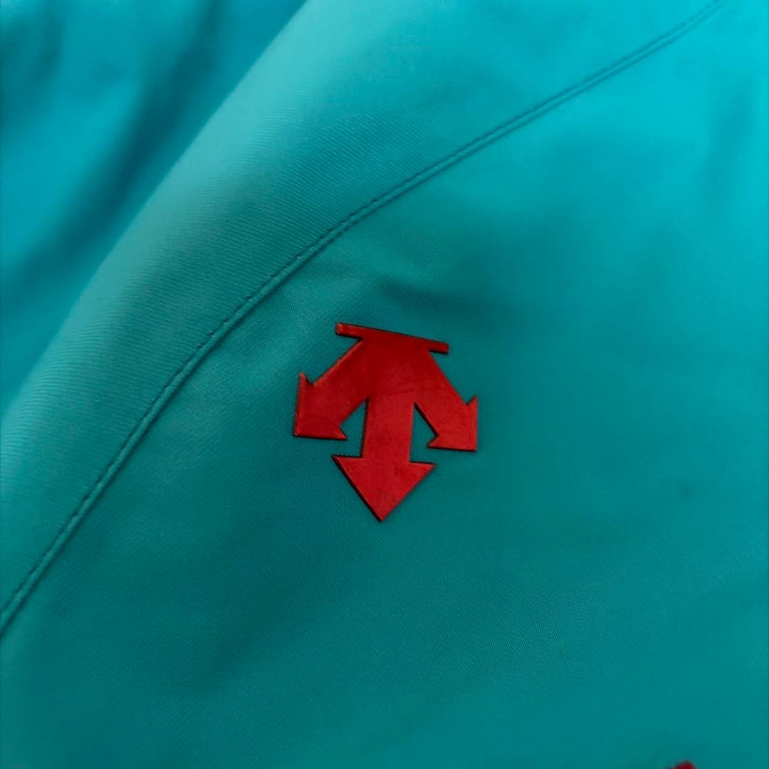 スキーウェア デサント　move sports フード付き