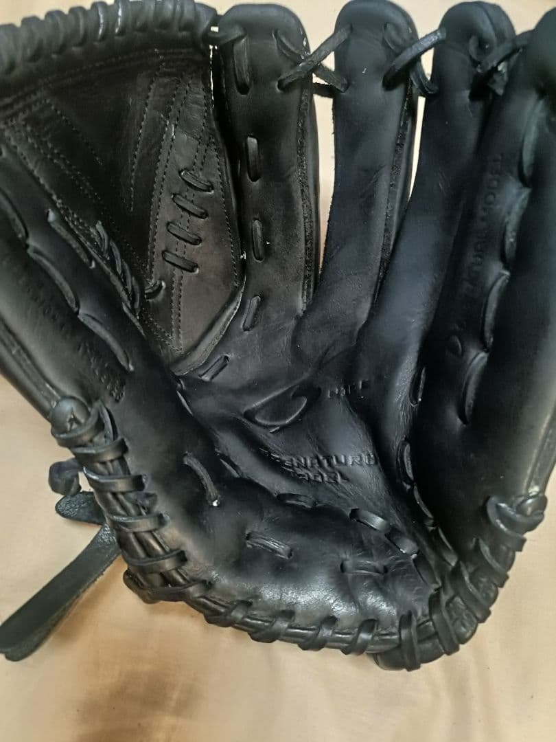 Nike ナイキ ブラック 軟式グローブ ダルビッシュモデル 一般軟式(大人)用