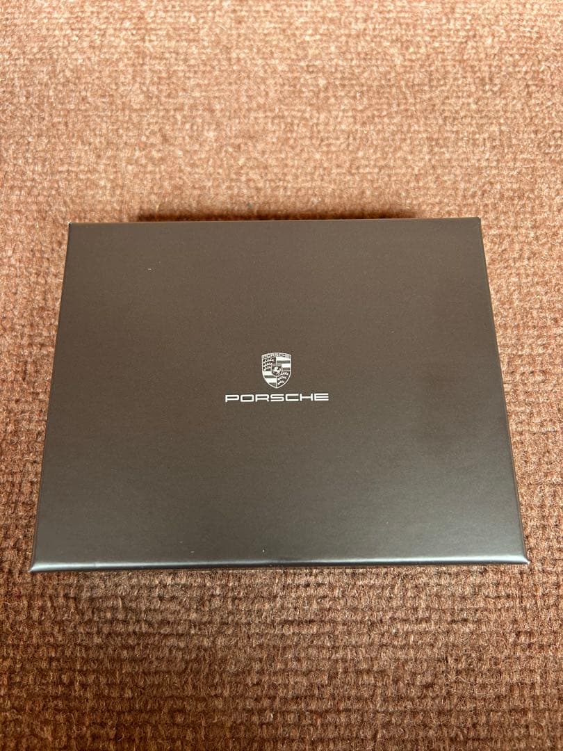 ポルシェ お財布ブラック レザー縦型
