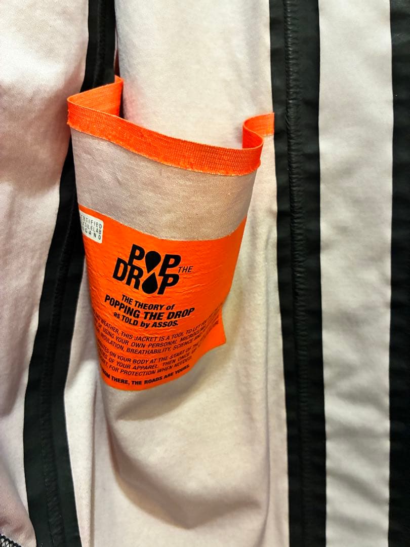 アソス EQUIPE RS Rain Jacket Schlosshund