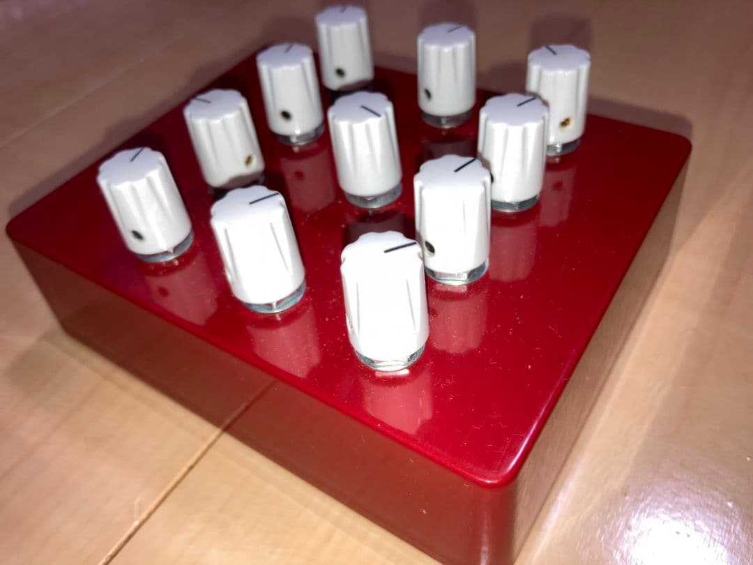 HROPAN MK3 ハーシュ英国のハンドメイドノイズマシン（特注カラーRed）
