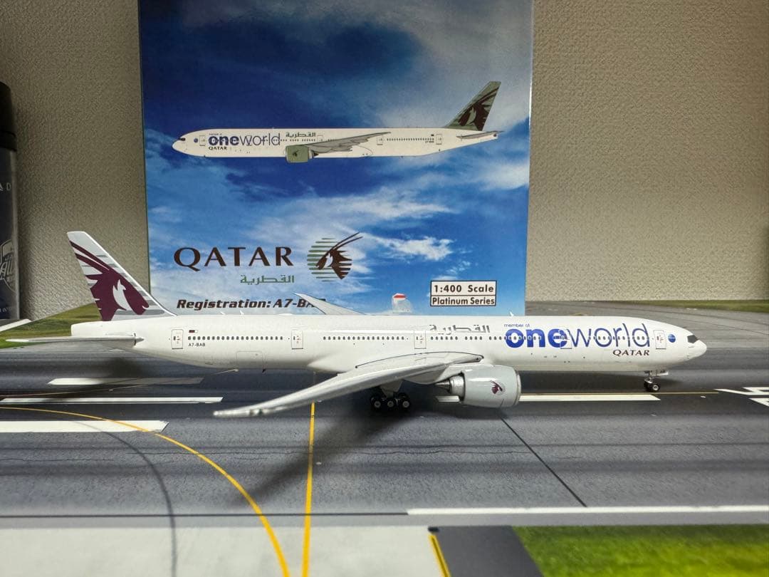 Qatar Airways 777 1/400 フェニックス　カタール