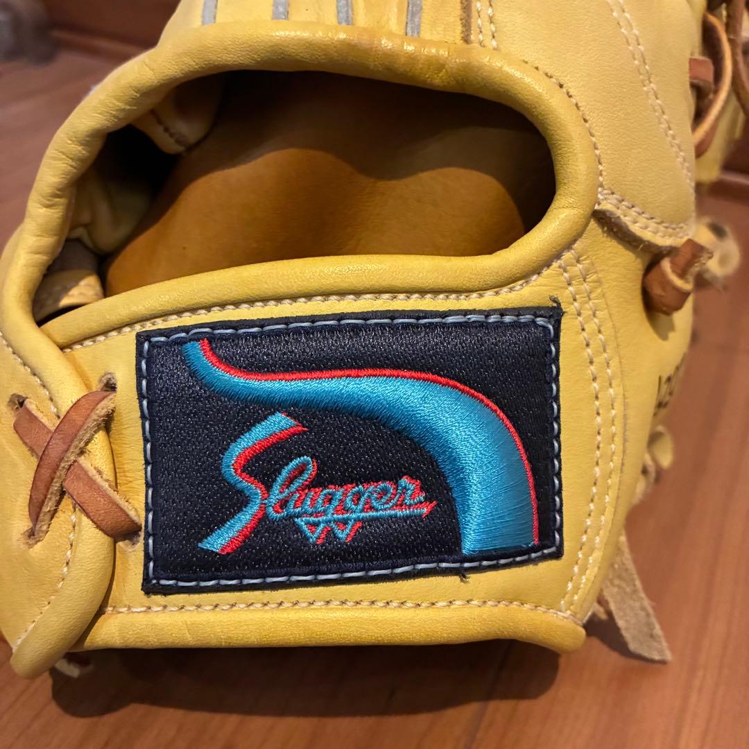 限定品　未使用　職人の湯もみ型つけ済　スラッガー　軟式グローブ！