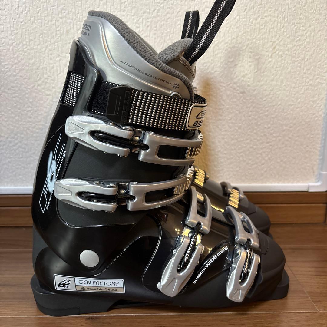 GEN FACTORY スキーブーツFC6 26.0〜26.5㎝　未使用品
