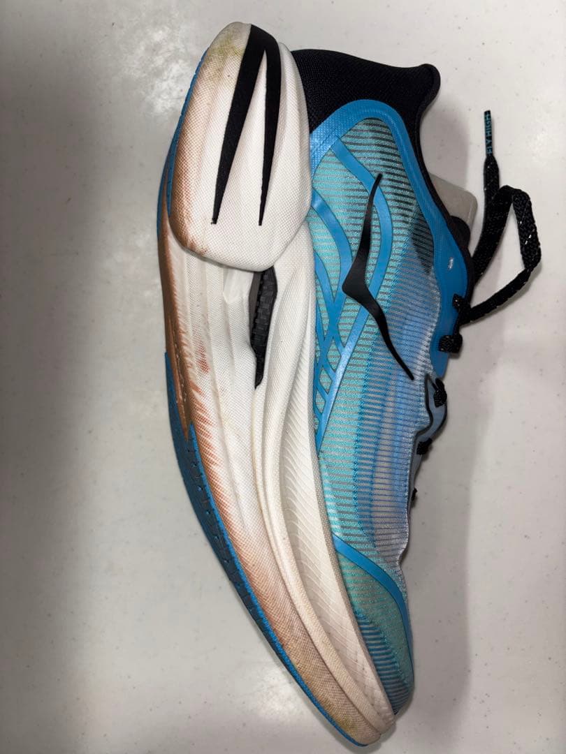 HOKA ランニングシューズ CIELO X1 2.0