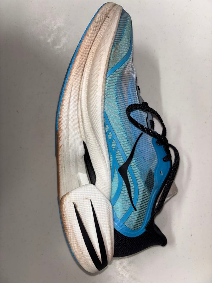 HOKA ランニングシューズ CIELO X1 2.0