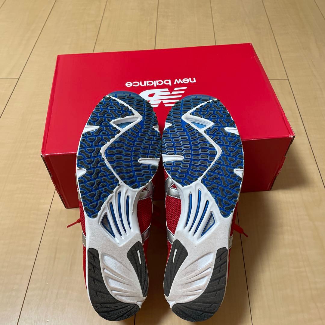 asics レッド メッシュ ランニングシューズ