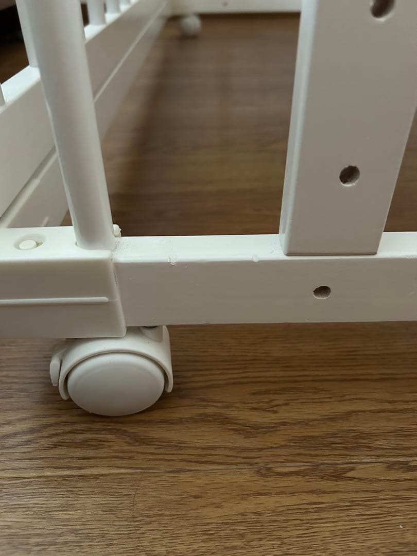 farska ベッドサイドベッド 03ベビーベッド ファルスカ　白　添い寝可