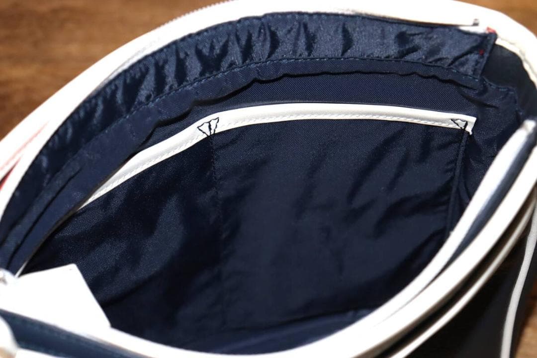 新品 カステルバジャック Mick ショルダーバッグ 税込定価1万6500円 Ⓗ