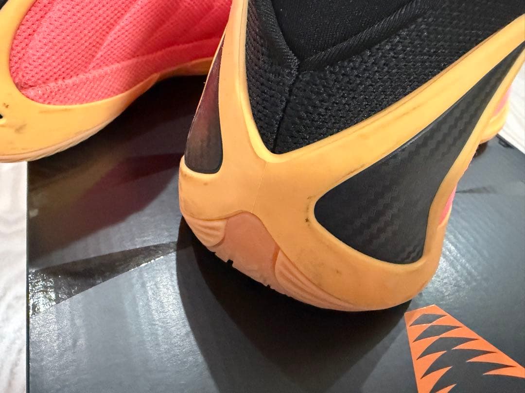 シューズ(男性用) adidas AE2