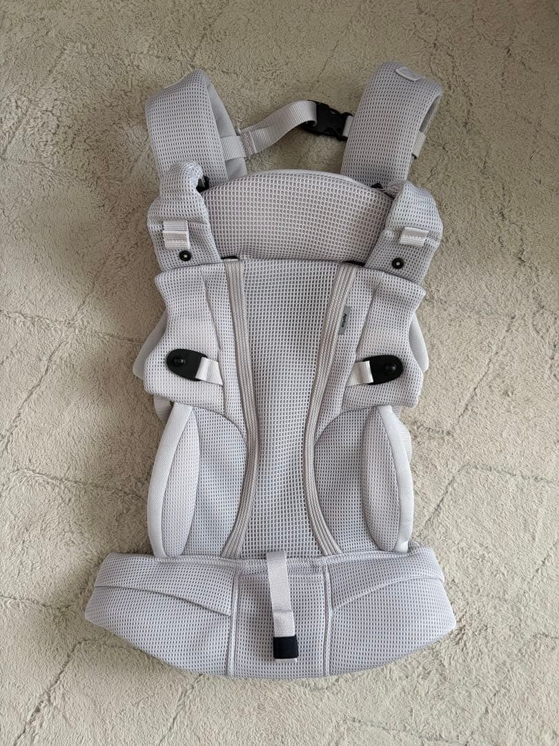【美品】Aprica ラクリス 抱っこ紐 グレー　新生児　赤ちゃん