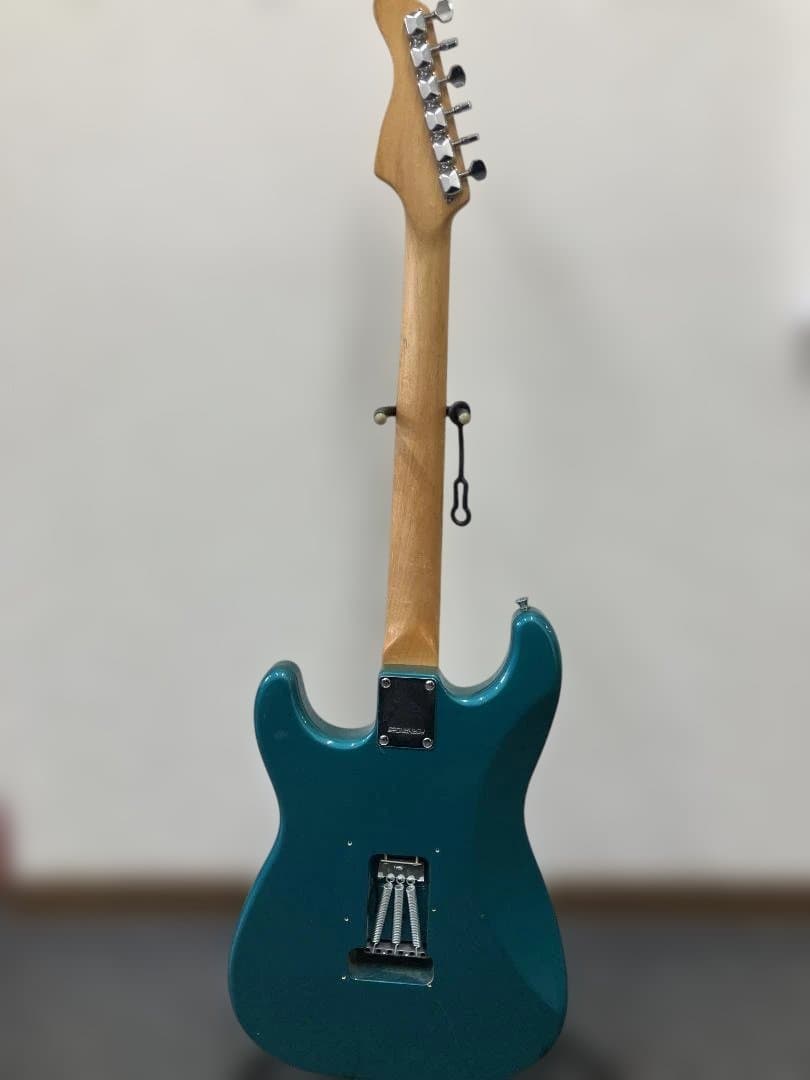 中古品 フェルナンデス（Fernandes）のエレキギター ストラトキャスター