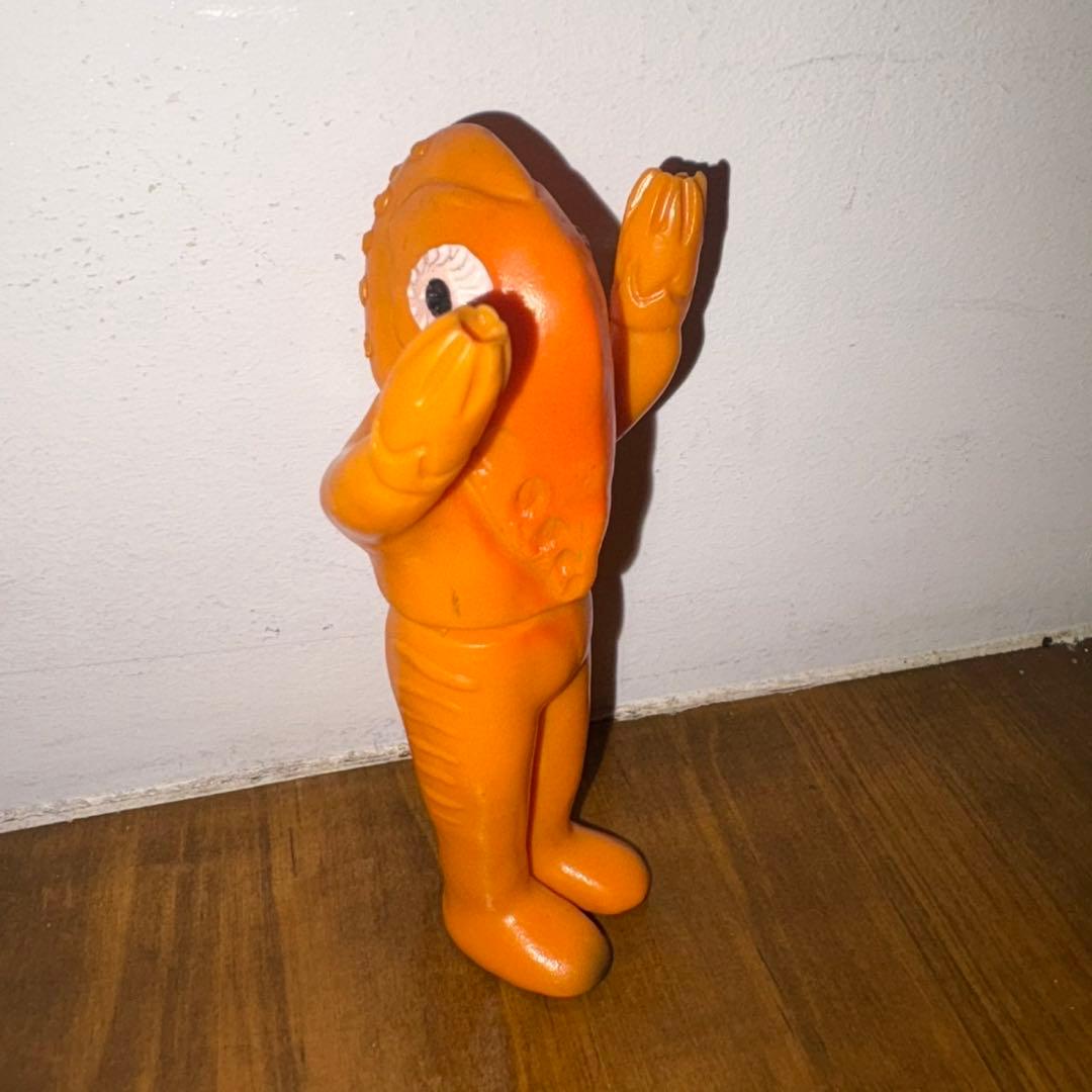 TAA3 ブルマァク ミニソフビ メトロン星人 100mm 橙成型