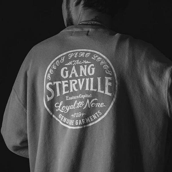 美品タグ付 GANGSTERVILLE ロゴクルーネックスウェット ブラック L