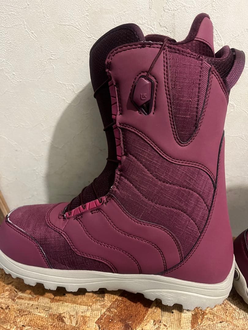 美品！BURTON MINT 日本人向け設計　24.5cm