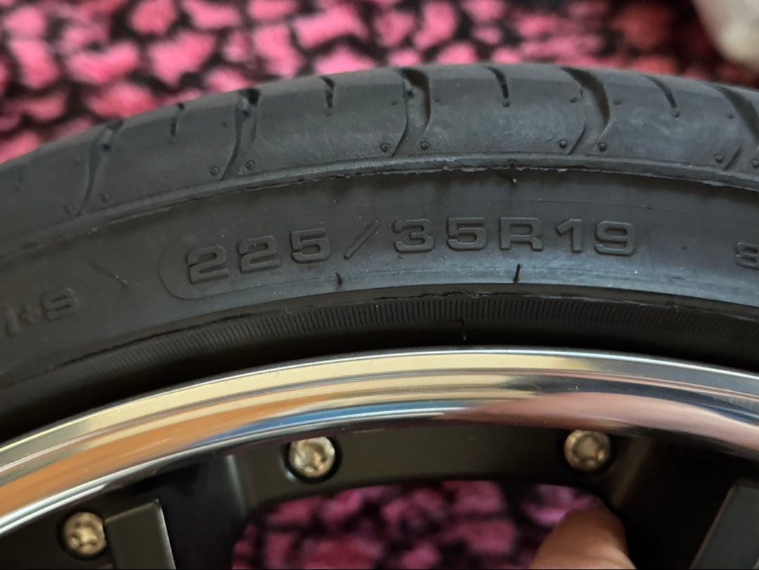 WORK グノーシスCVS 19インチ4本　pcd114.3 バラ売り可能です