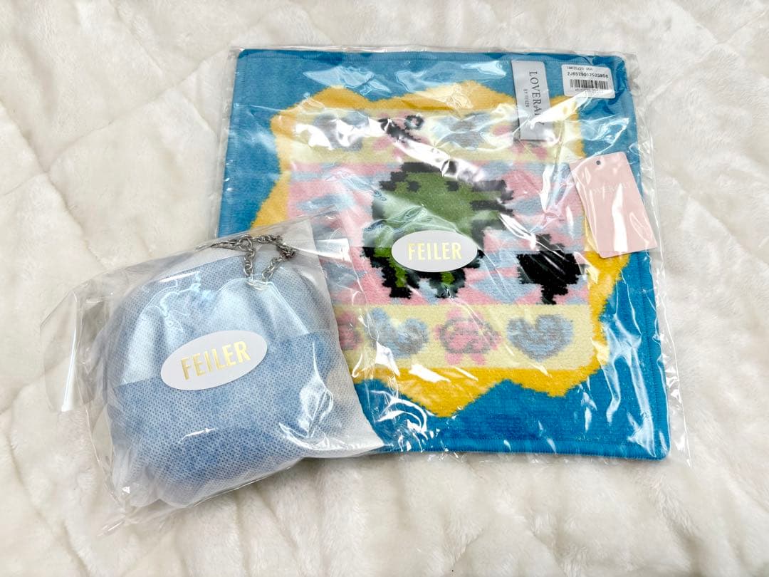 フェイラー×たまごっち　ハンカチ＆ポーチセット
