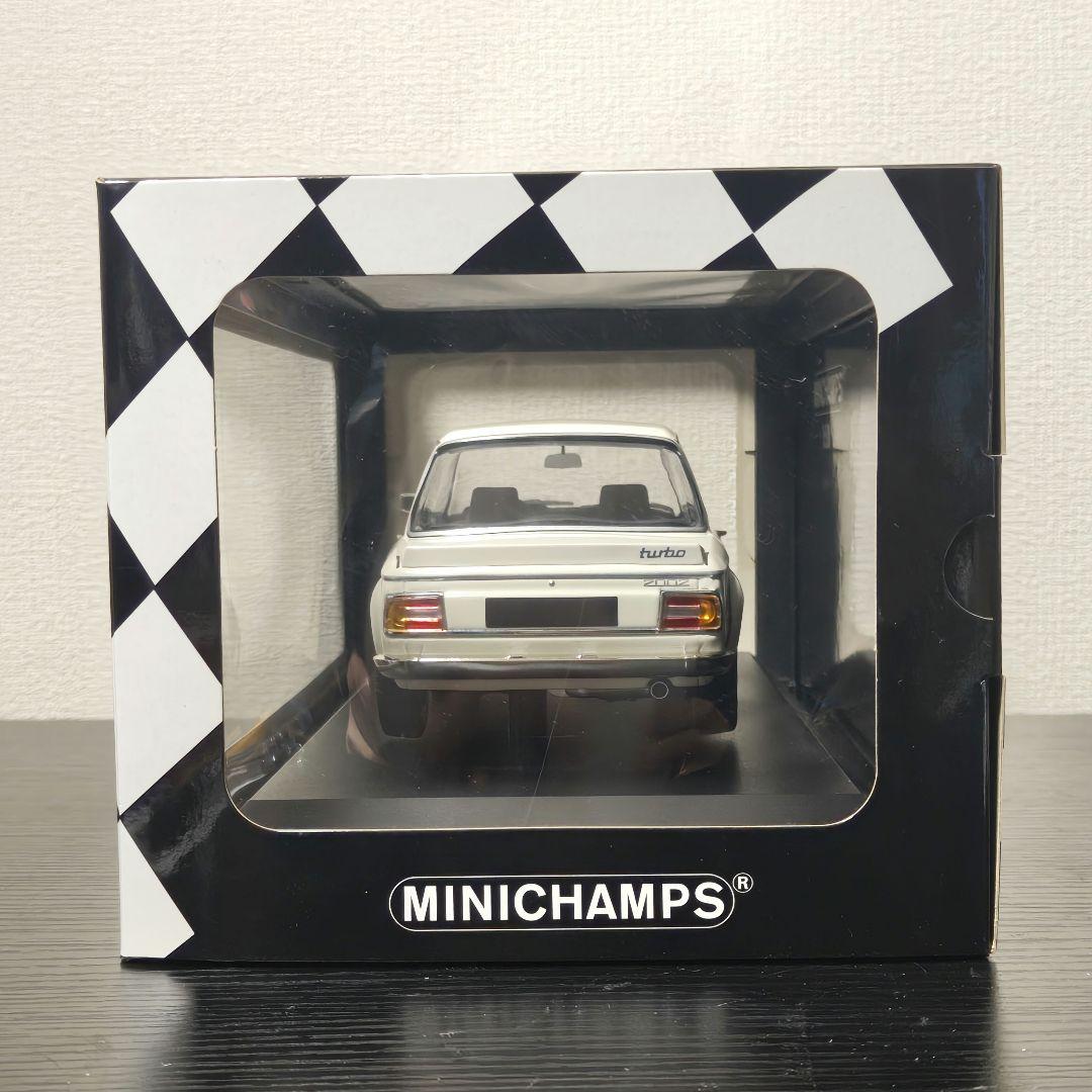 未開封　MINICHAMPS　ミニチャンプス　BMW2002ターボ　白色
