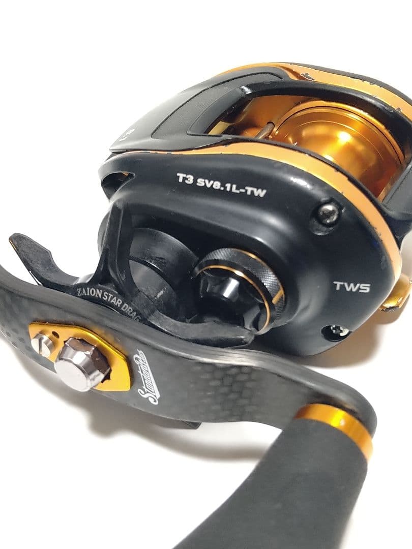 ダイワ T3 SV 8.1L スタジオコンポジット カーボンハンドルカスタム