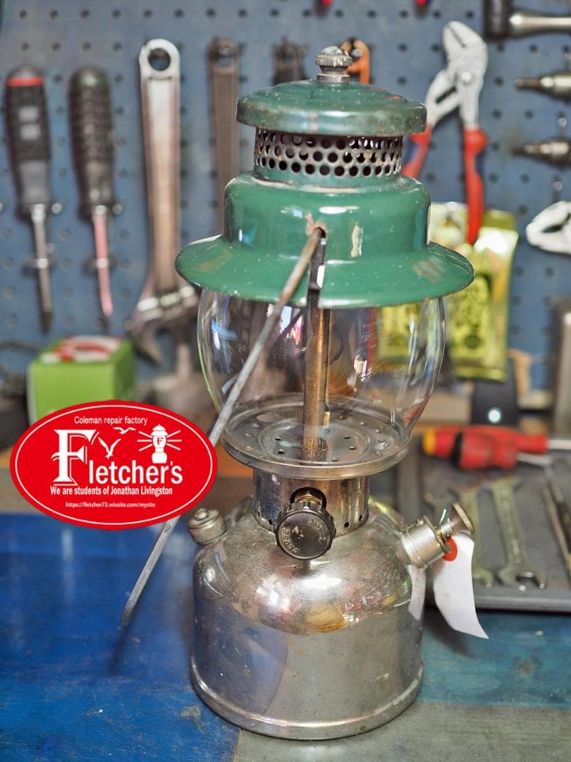 燃焼絶好調1947年12月製　コールマン 242C Coleman u01