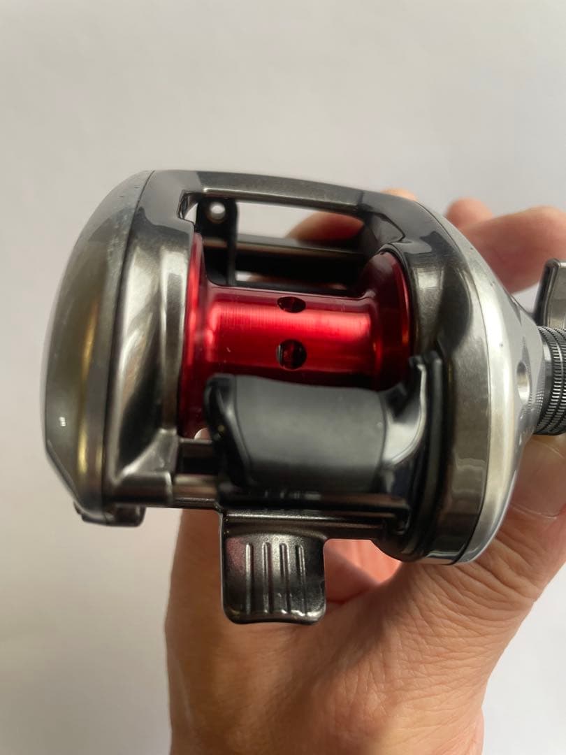⭐️売り切り　美品　シマノSHIMANO 11スコーピオンDC 右巻き