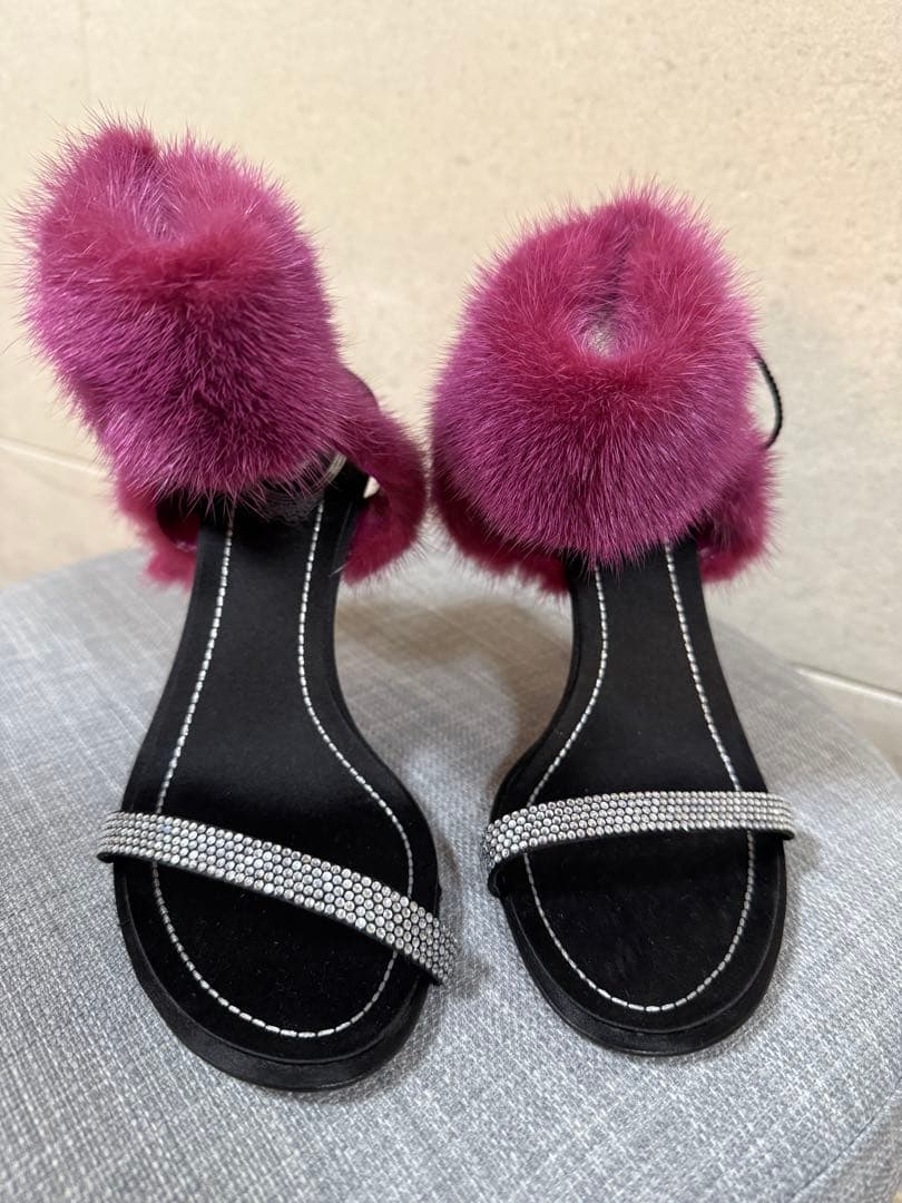 Rene Caovillaパープル ファー サンダル訳あり