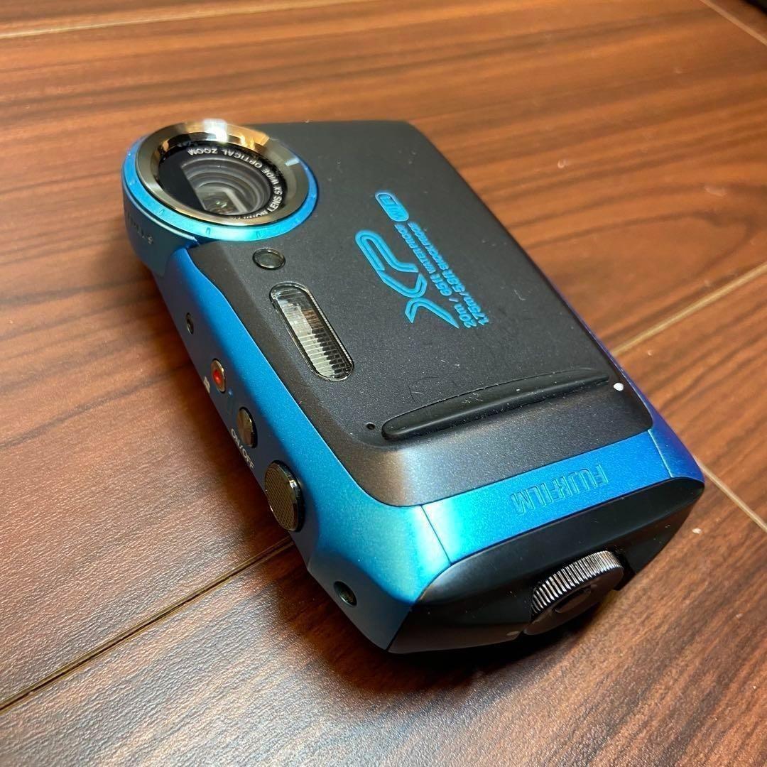 FUJIFILM FinePix XP130 デジカメ ほぼ新品 3441