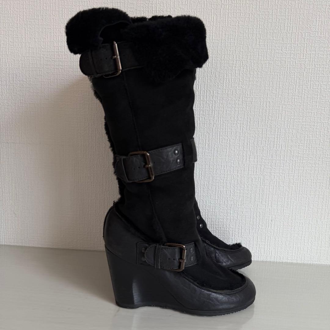 FENDI フェンディ ロングムートンブーツ　スエード　ベルト　イタリア製　黒