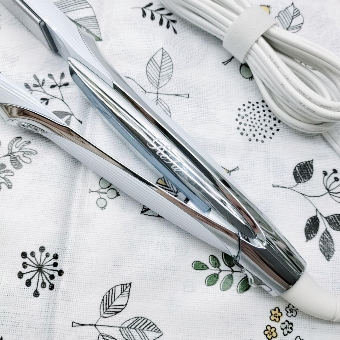 ほぼ未使用☺️付属品完備 Refa リファ ビューテック ストレート プロ